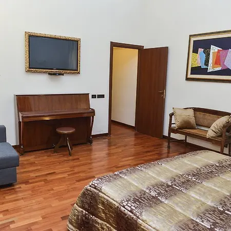 Maison Merulana Apartmán *